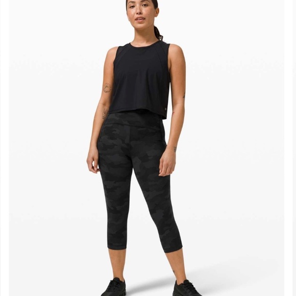 Lululemon Swift Speed High-Rise Crop 21" in Heritage 365 Camo Deep Coal (Size 2) - Picture 2 of 12